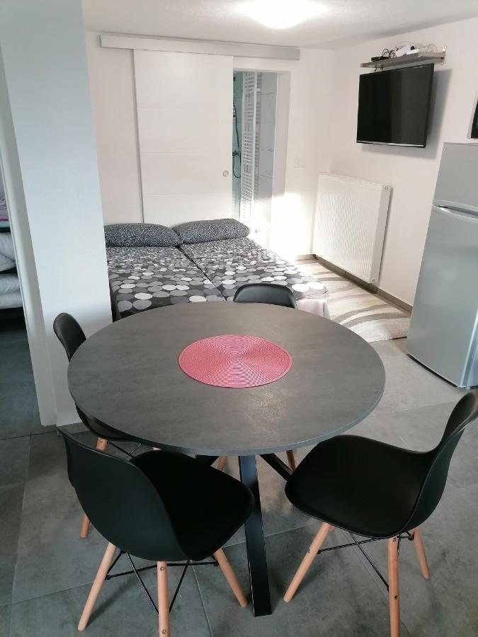 Apartma Pr Urarj Kobarid Esterno foto