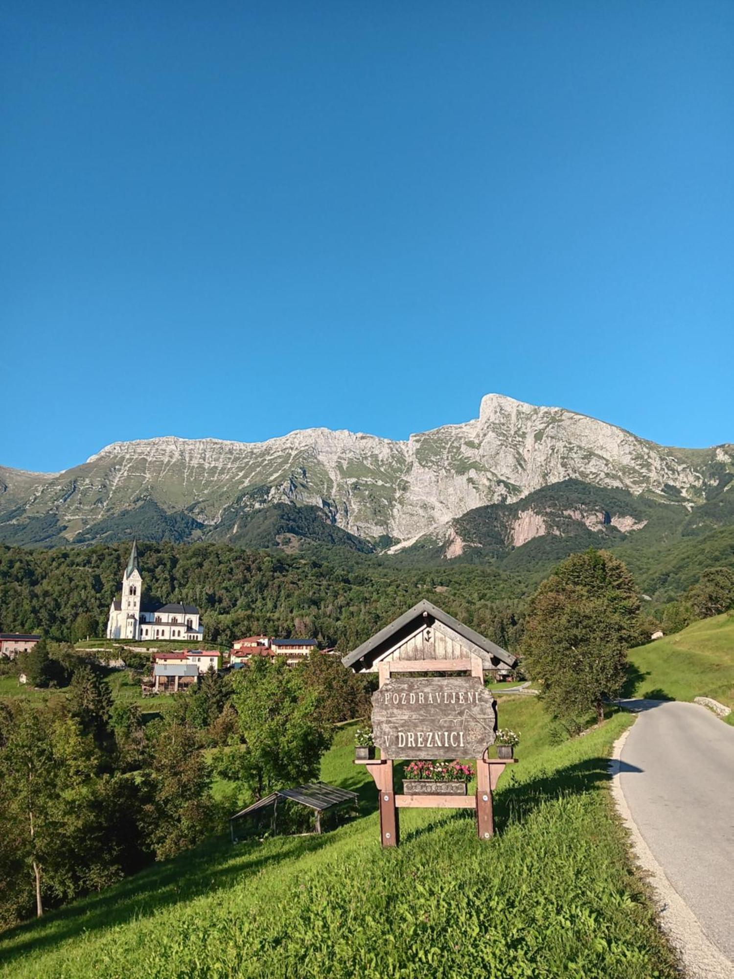 Apartma Pr Urarj Kobarid Esterno foto
